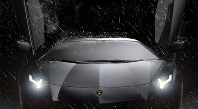 Carbon Fibre Lamborghini Aventador stars in Dark Knight Rises