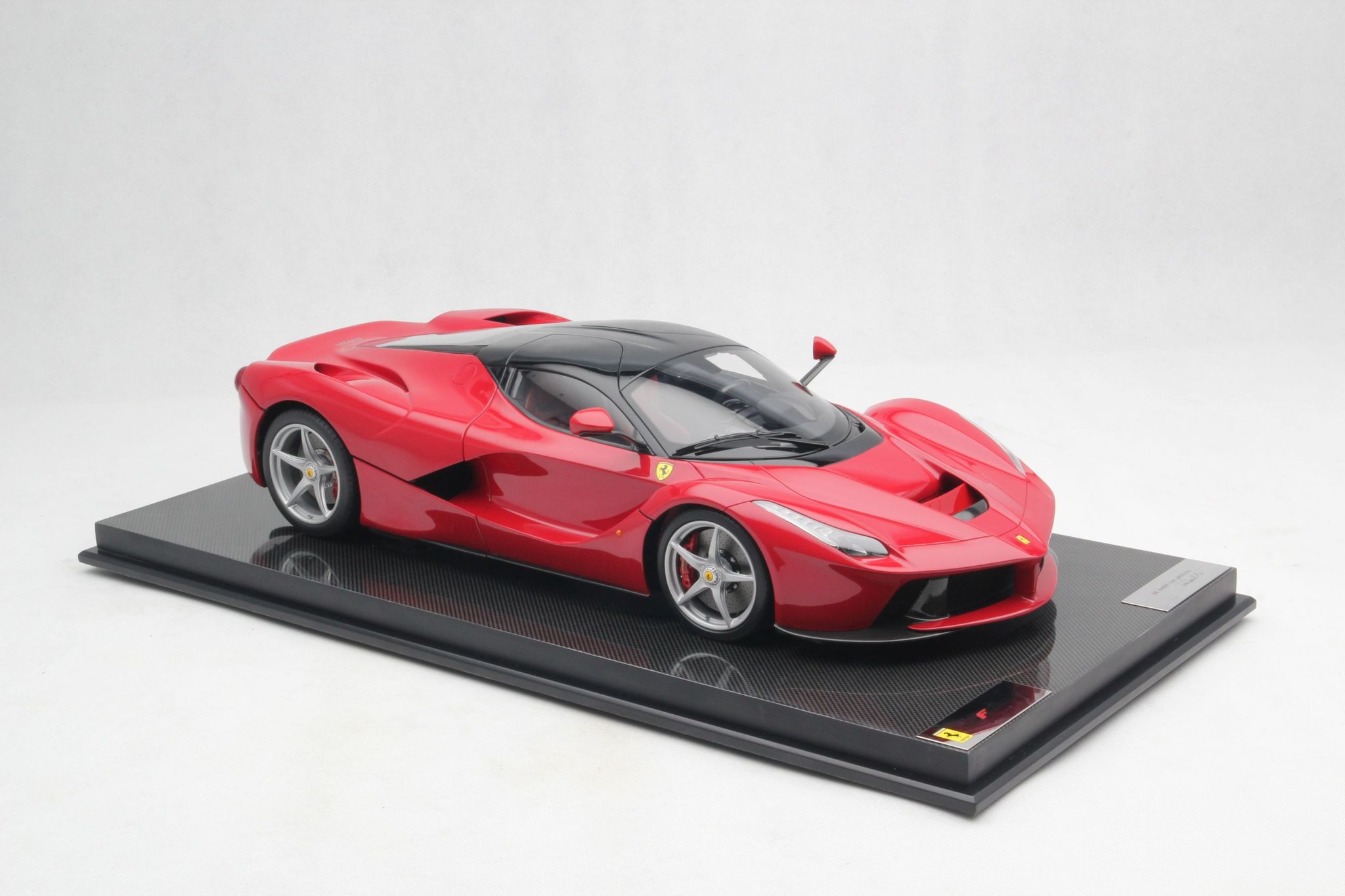 Amalgam Ferrari LaFerrari (2013) - 1:8 Scale Model